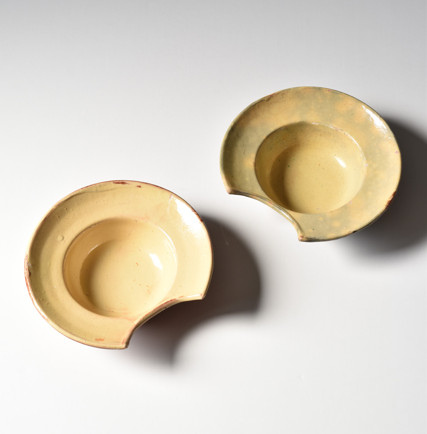 gallery yaichi/antique/tableware/黄釉ひげ剃り皿 / 19世紀・フランス