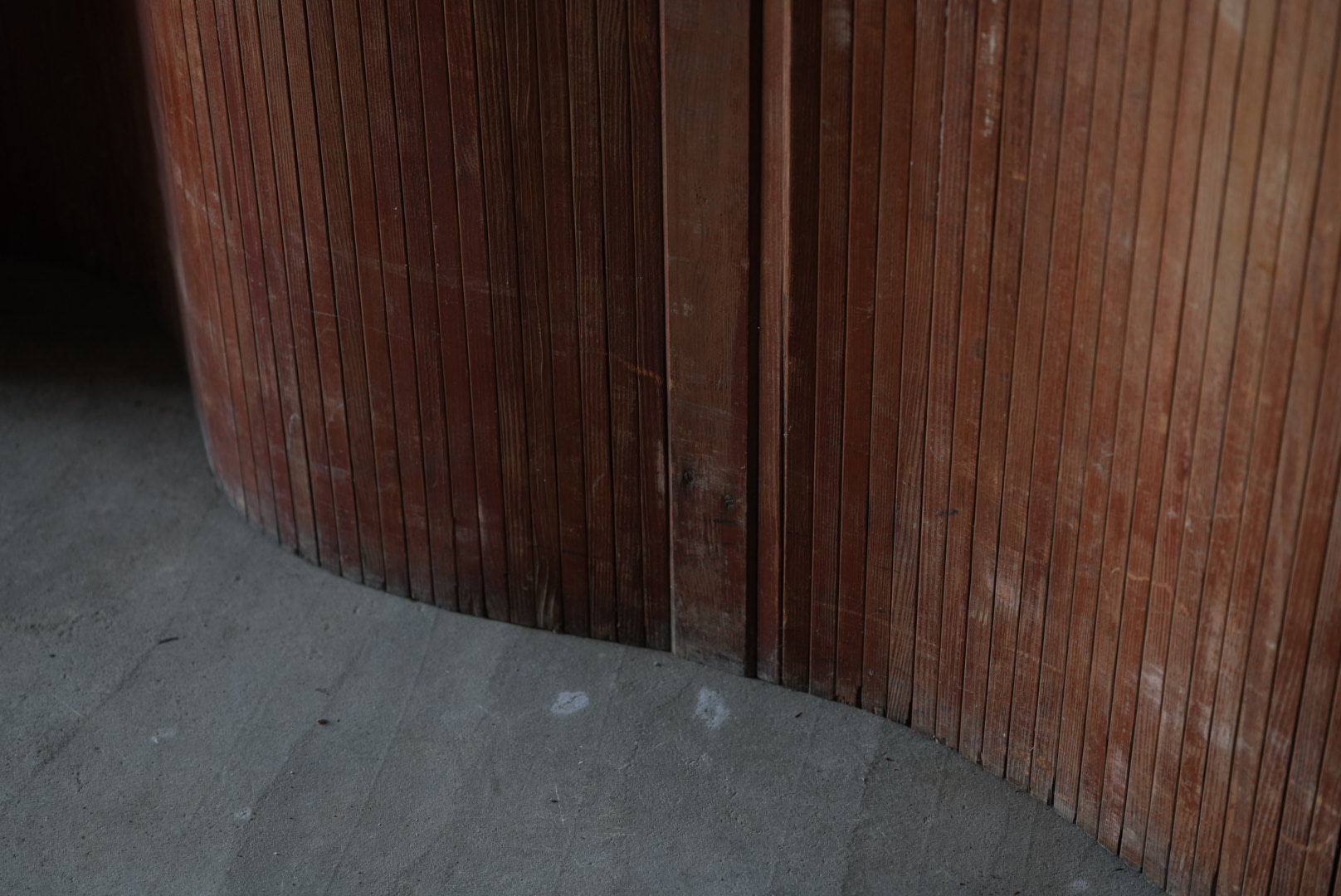 激安ブランド 古い無垢材の大型 木製パーテーション 1900年代 フランス 古家具 古道具 古物 アンティーク 96